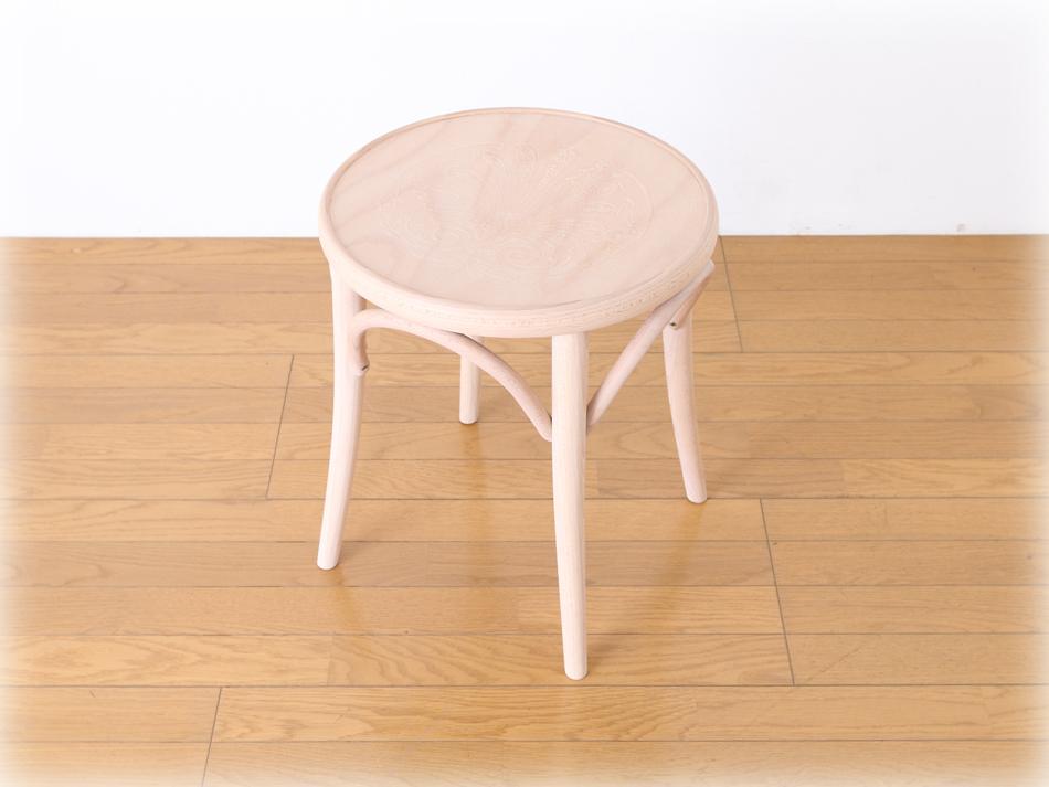トンTON ベントウッドスツール No60 アーチレッグArch leg/クリアオイル・フィニッシュ | 1枚目